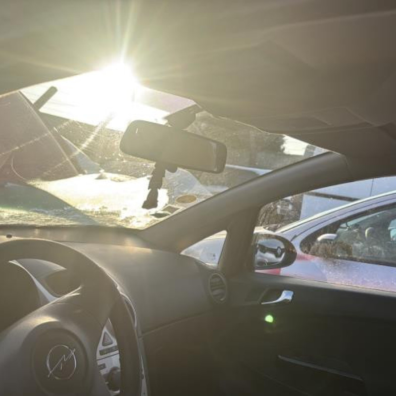 Reservoir essence OPEL CORSA D Photo n°17