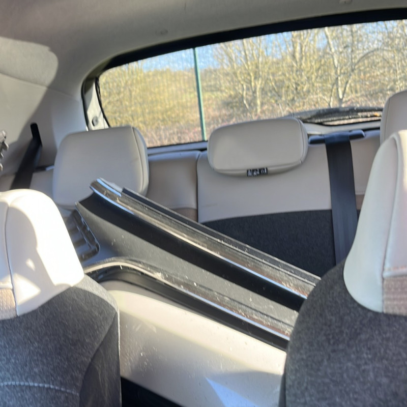 CITROEN C3 3 PHASE 1 1.2 VTI - 12V Photo n°7