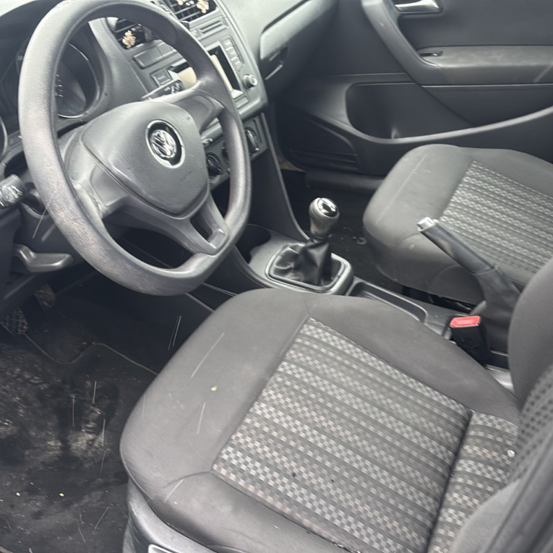 VOLKSWAGEN POLO 5 PHASE 2 1.0 MPI - 12V Photo n°5