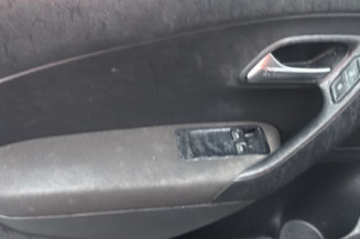 VOLKSWAGEN POLO 5 PHASE 2 1.0 MPI - 12V