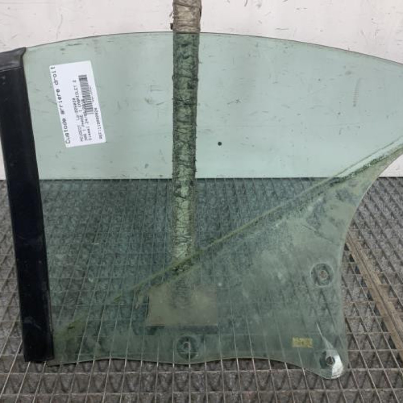 Custode arriere droit PEUGEOT 308 1 Photo n°1