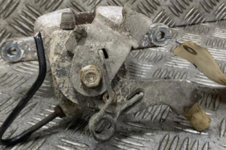 Etrier arriere gauche (freinage) PEUGEOT 3008 1