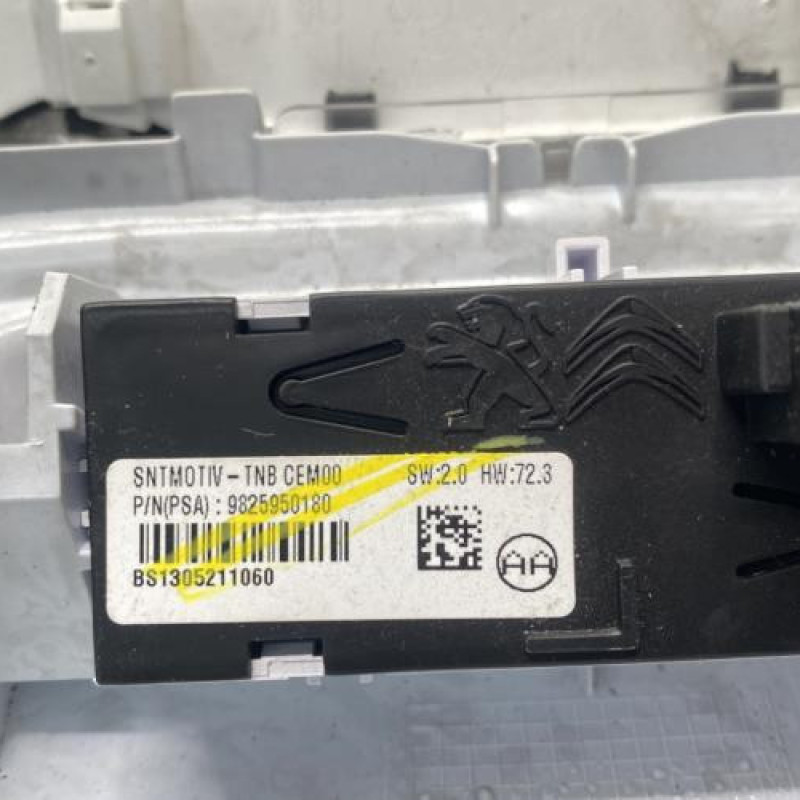 Eclairage de plafonnier PEUGEOT 5008 2 Photo n°6