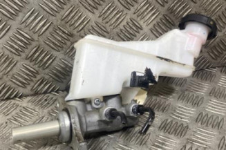 Maitre cylindre (freinage) KIA STONIC Photo n°1