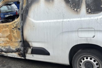 Etrier arriere droit (freinage) CITROEN BERLINGO 3