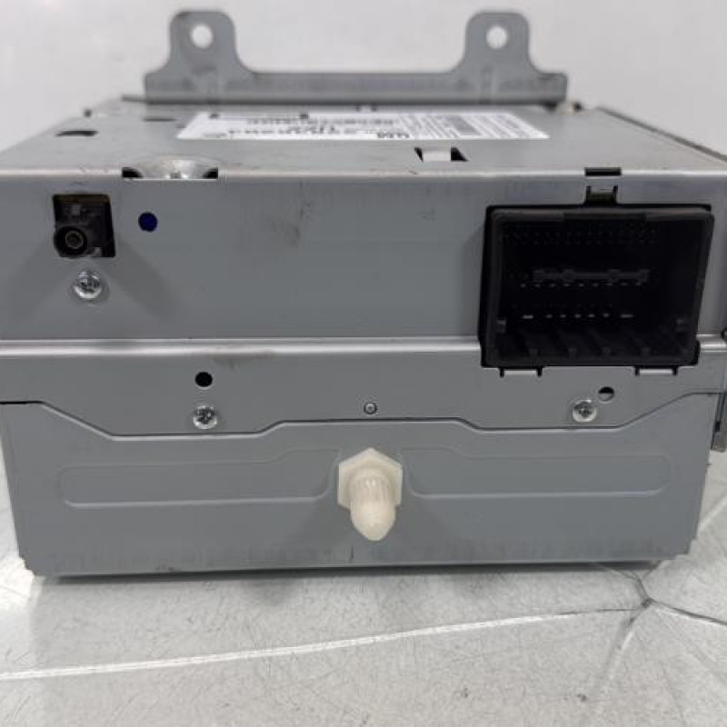 Autoradio d'origine OPEL ASTRA J Photo n°3