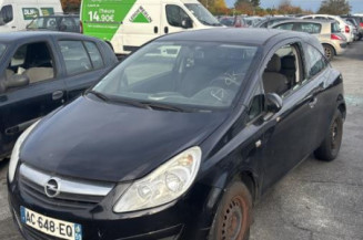 Feu arriere stop central OPEL CORSA D