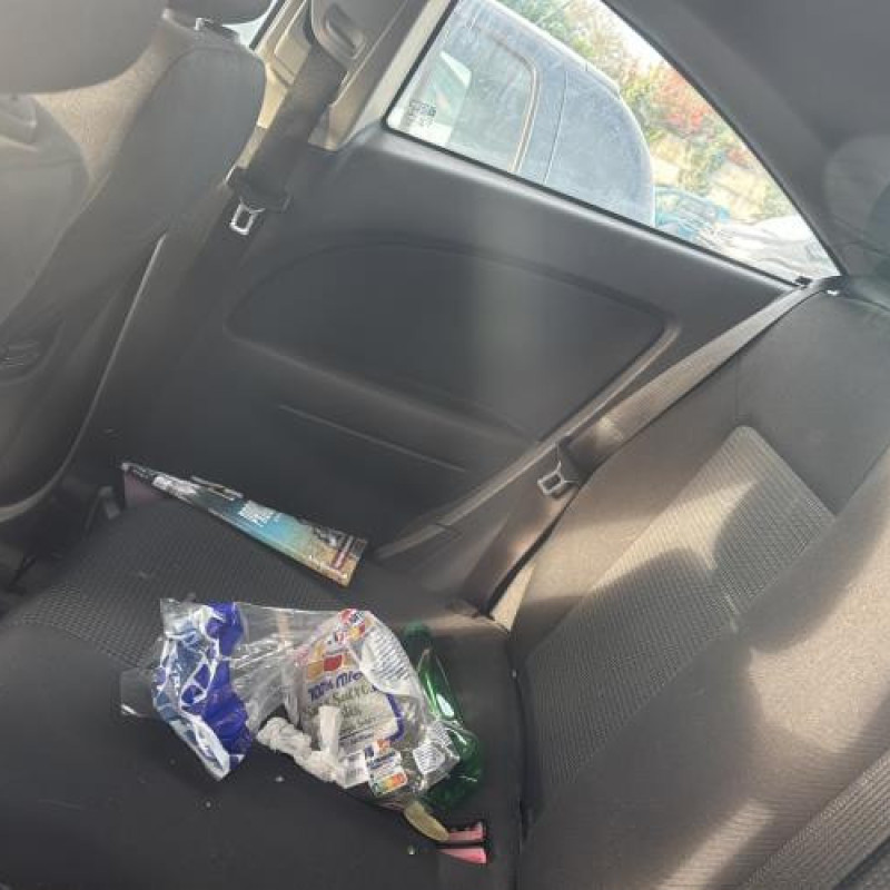 Feu arriere stop central OPEL CORSA D Photo n°17