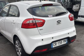 Renfort pare choc arriere (traverse) KIA RIO 3