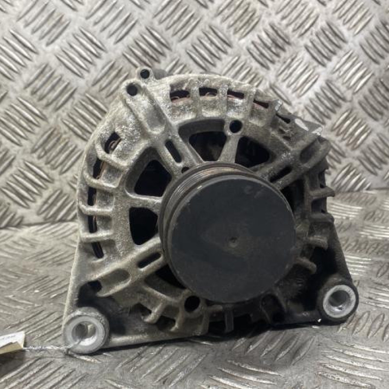 Alternateur FORD FIESTA 6 Photo n°2