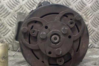 Compresseur clim RENAULT CLIO 4