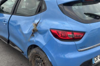 Compresseur clim RENAULT CLIO 4