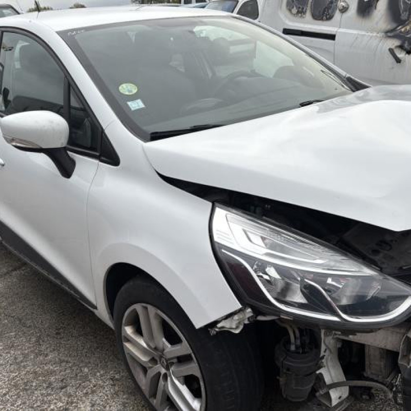 Pretensionneur de ceinture avant gauche RENAULT CLIO 4 Photo n°7