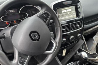 Pretensionneur de ceinture avant gauche RENAULT CLIO 4