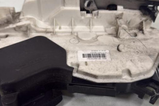 Serrure avant gauche VOLKSWAGEN POLO 5