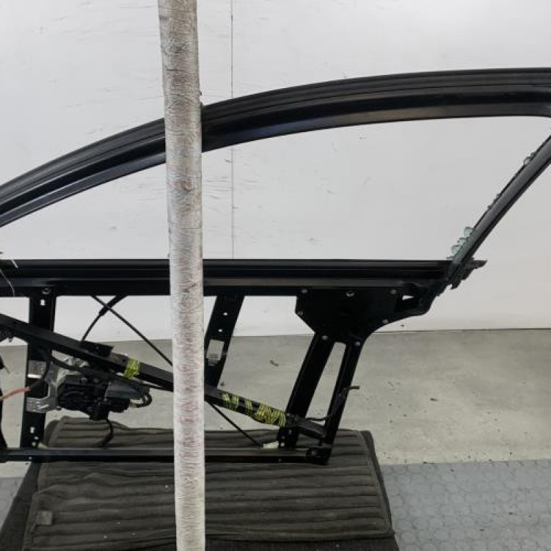 Leve vitre electrique avant droit AUDI A6 2 Photo n°7