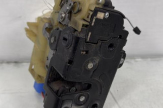 Serrure arriere droit SEAT IBIZA 3 Photo n°1