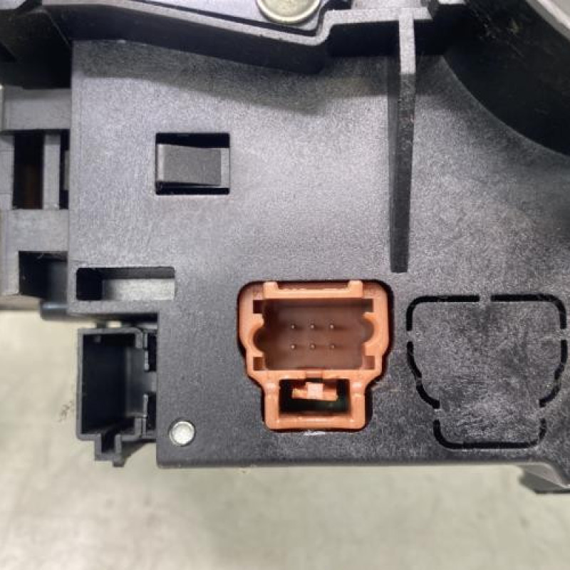 Com (Bloc Contacteur Tournant+Commodo Essuie Glace+Commodo Phare) PEUGEOT 207 Photo n°7