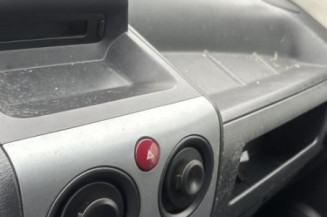 Aile avant droit PEUGEOT PARTNER 1