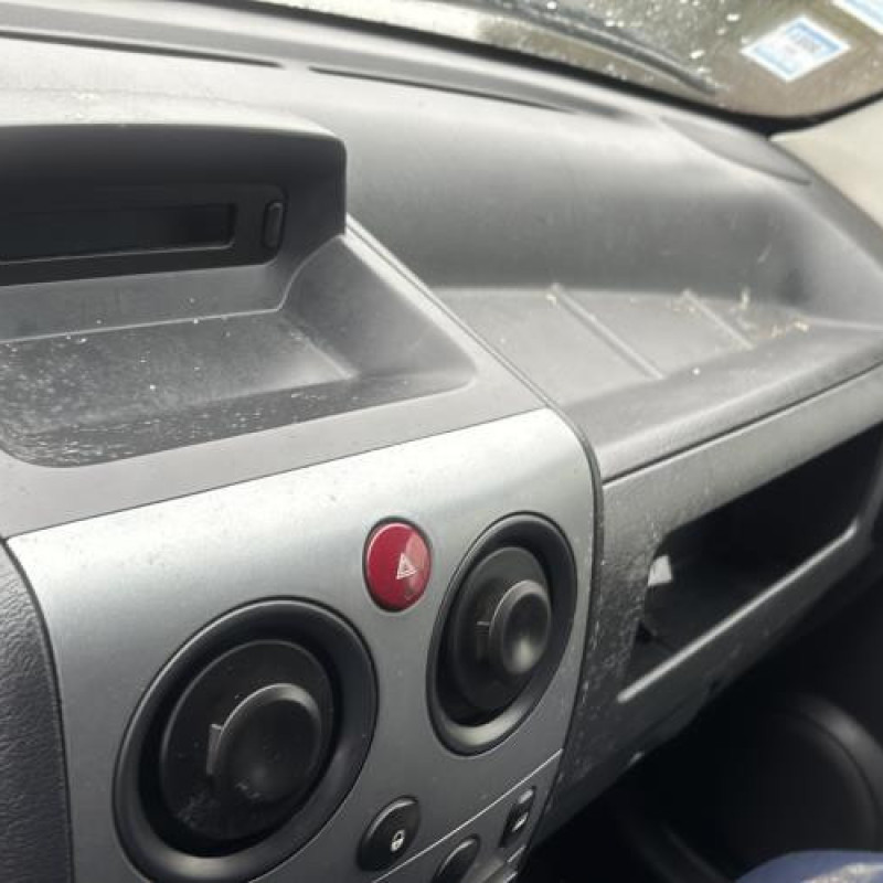 Aile avant droit PEUGEOT PARTNER 1 Photo n°18