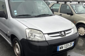 Aile avant gauche PEUGEOT PARTNER 1