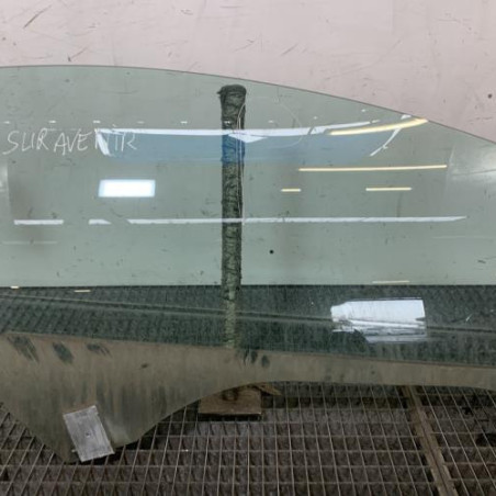 Vitre avant droit PEUGEOT 308 1 Photo n°1