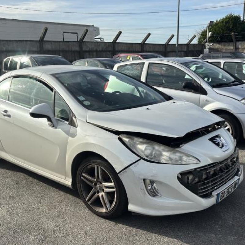 Vitre avant droit PEUGEOT 308 1 Photo n°5