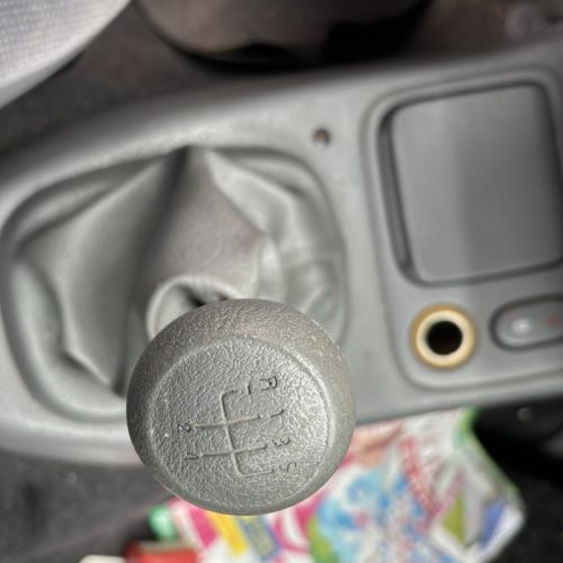 Cremaillere assistee RENAULT CLIO 2 Photo n°10