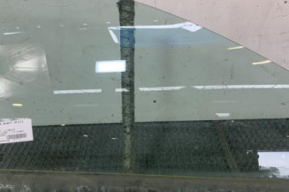 Vitre avant droit RENAULT CLIO 3 Photo n°1