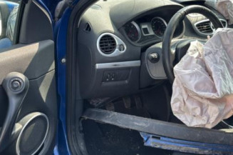 Vitre avant droit RENAULT CLIO 3