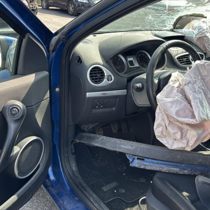 Vitre avant droit RENAULT CLIO 3 Photo n°13