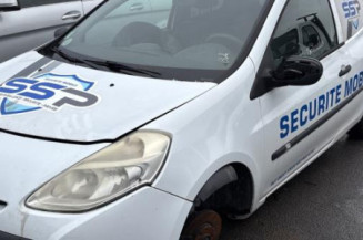 Aile avant gauche RENAULT CLIO 3