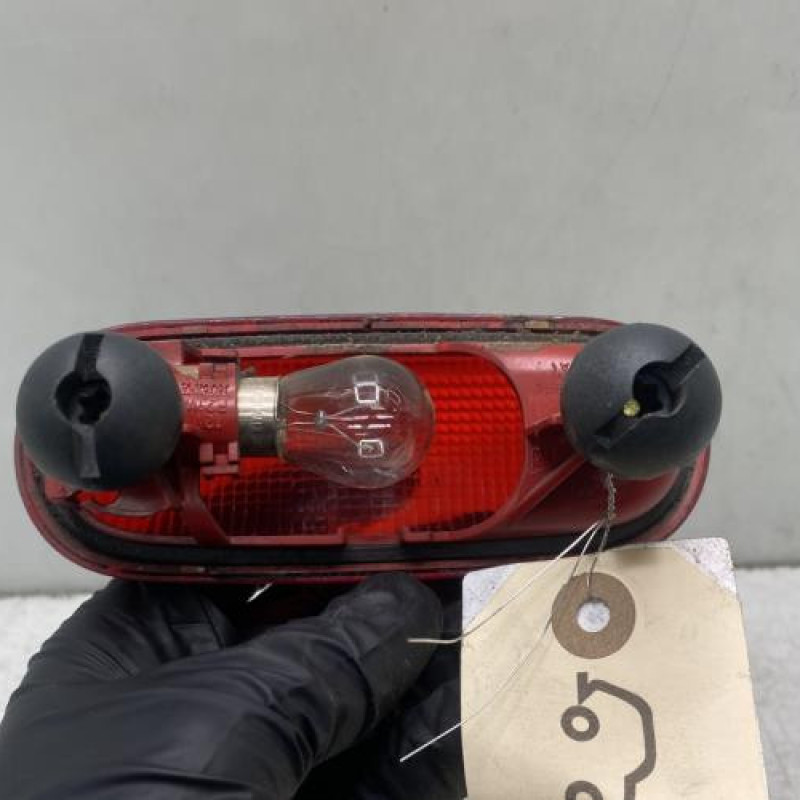 Feu arriere stop central RENAULT KANGOO 1 Photo n°3