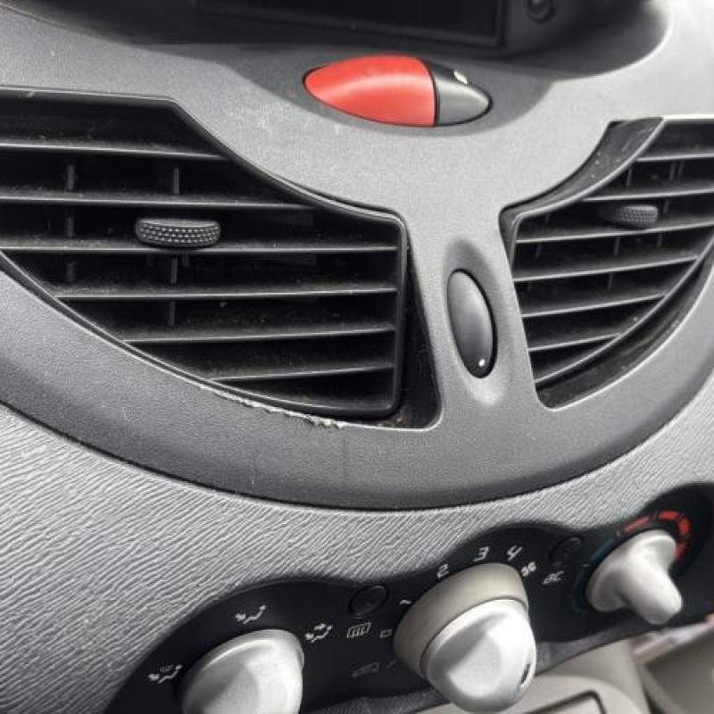 Commodo phare RENAULT TWINGO 2 Photo n°17