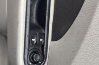 Pretensionneur de ceinture avant droit RENAULT TWINGO 2