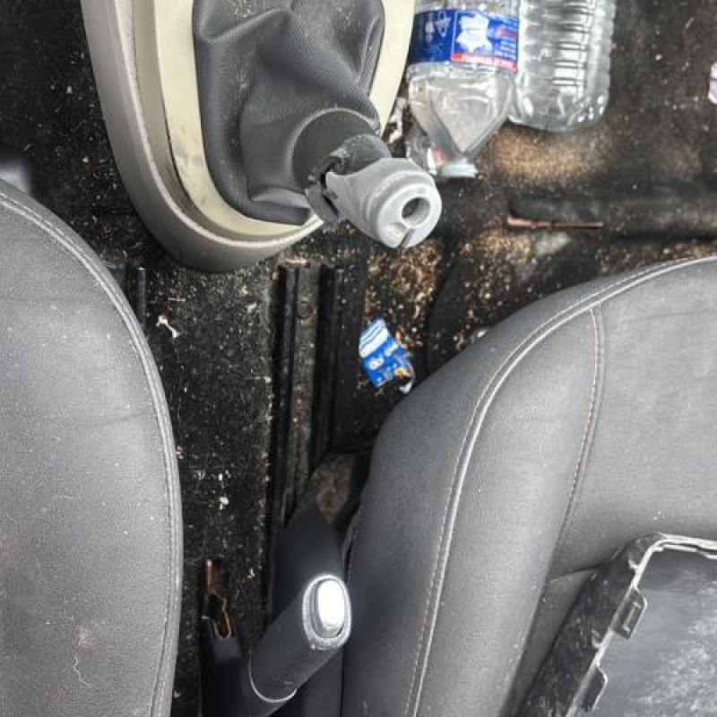 Pretensionneur de ceinture avant droit RENAULT TWINGO 2 Photo n°20