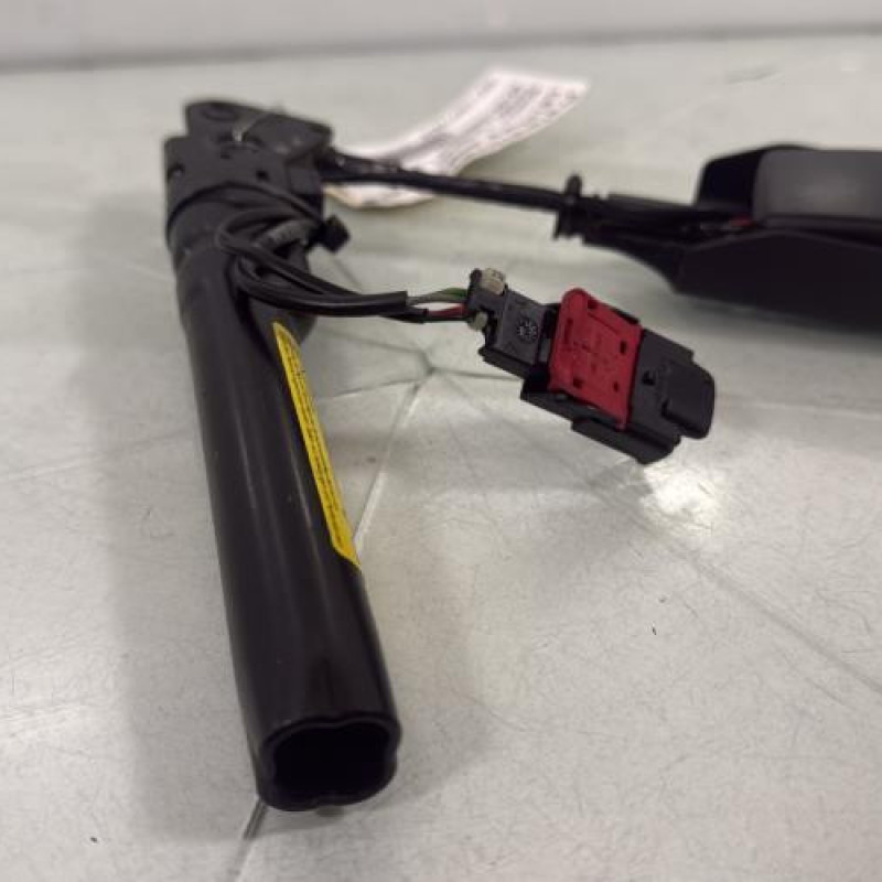 Pretensionneur de ceinture avant gauche RENAULT TWINGO 2 Photo n°3