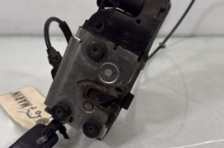 Serrure avant gauche RENAULT TWINGO 2 Photo n°1