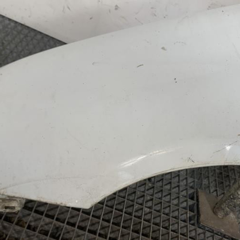 Aile avant gauche RENAULT CLIO 2 Photo n°4
