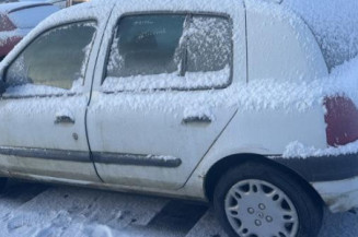 Aile avant gauche RENAULT CLIO 2