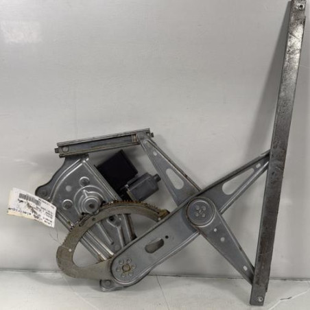 Leve vitre electrique avant droit RENAULT MEGANE 3 Photo n°1