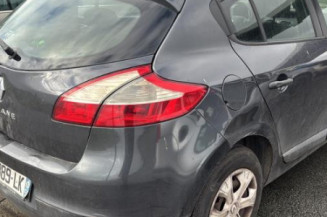 Leve vitre electrique avant droit RENAULT MEGANE 3