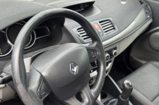 Leve vitre electrique avant droit RENAULT MEGANE 3