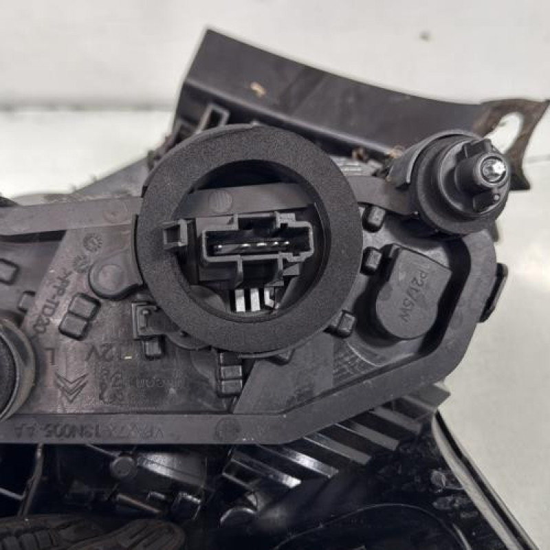 Feu arriere principal gauche (feux) CITROEN C5 2 Photo n°3