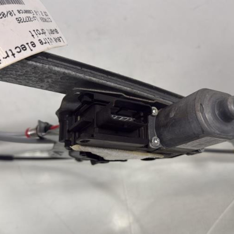 Leve vitre electrique avant droit CITROEN C5 2 Photo n°8