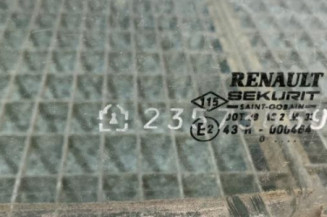 Vitre avant gauche RENAULT KANGOO 1
