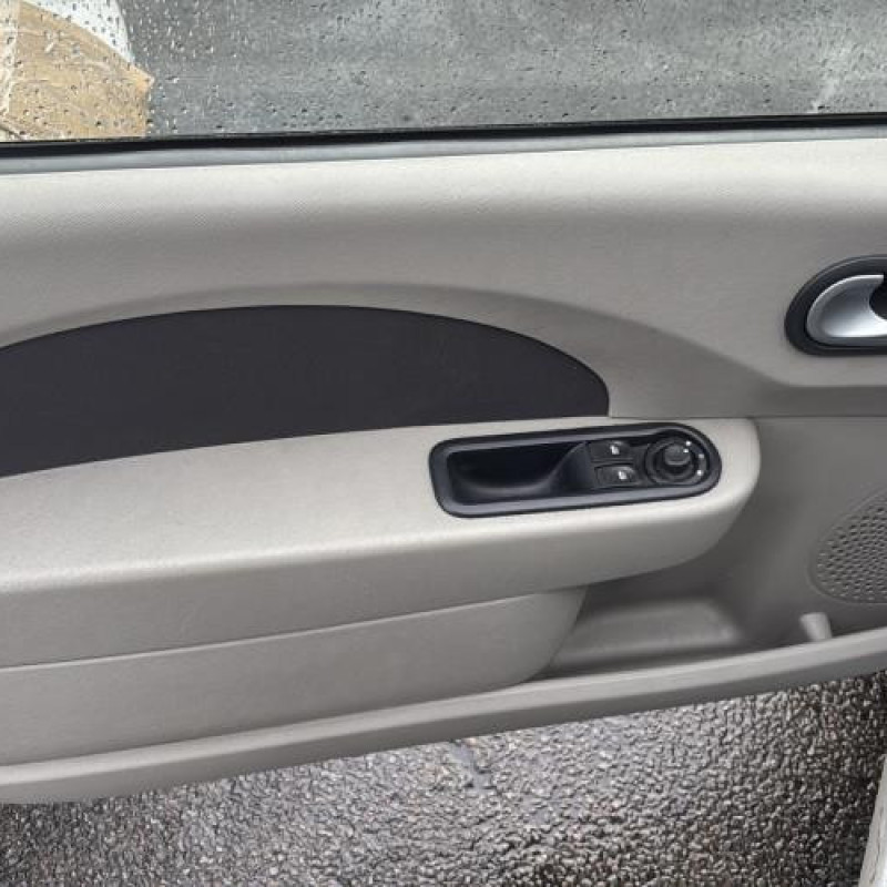 Cremaillere assistee RENAULT TWINGO 2 Photo n°17