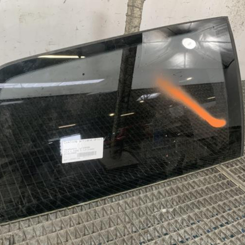 Custode arriere droit VOLKSWAGEN POLO 4 Photo n°3