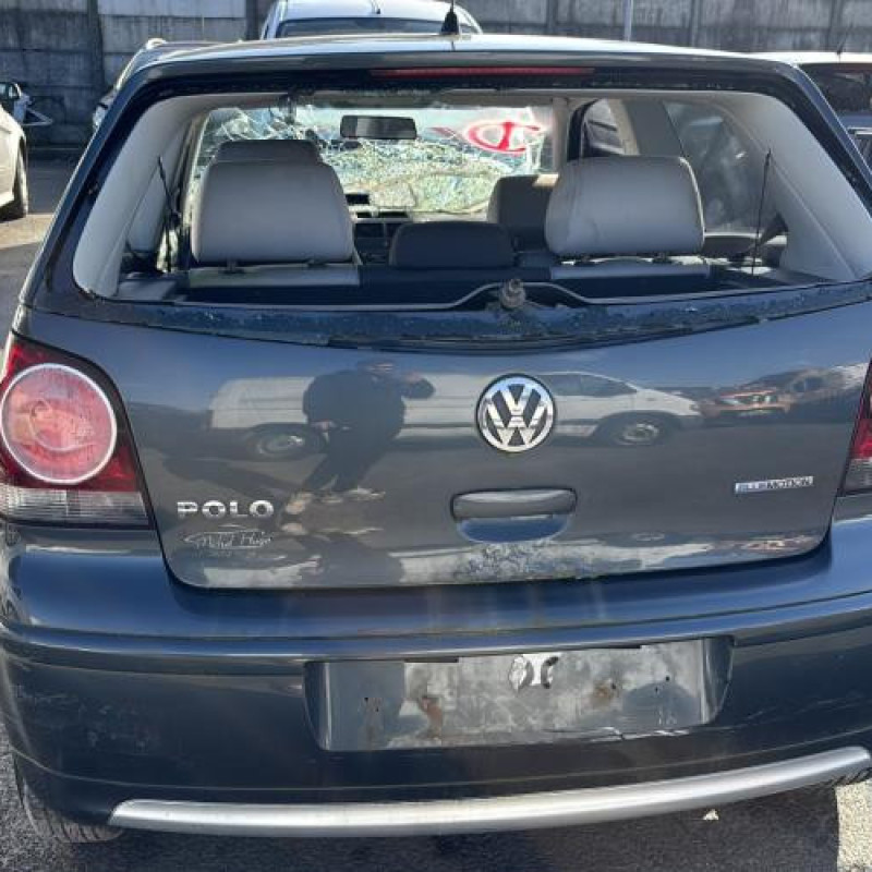Custode arriere droit VOLKSWAGEN POLO 4 Photo n°9