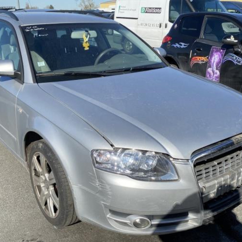 Vitre arriere gauche AUDI A4 2 Photo n°16